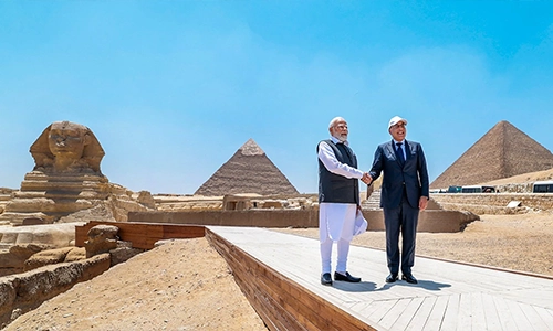 local etiquette in egypt